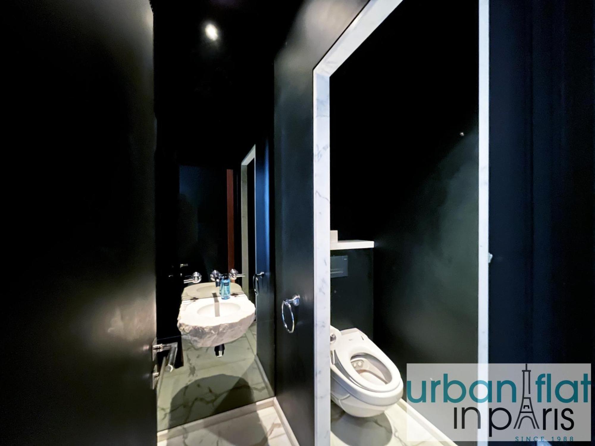 Appartement Urban Flat 155 - Luxury 2 Bedroom Flat In Parijs